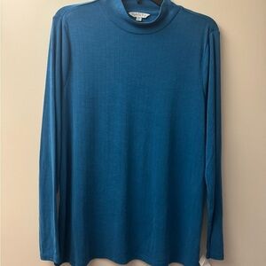 Blue Long Sleeve Top